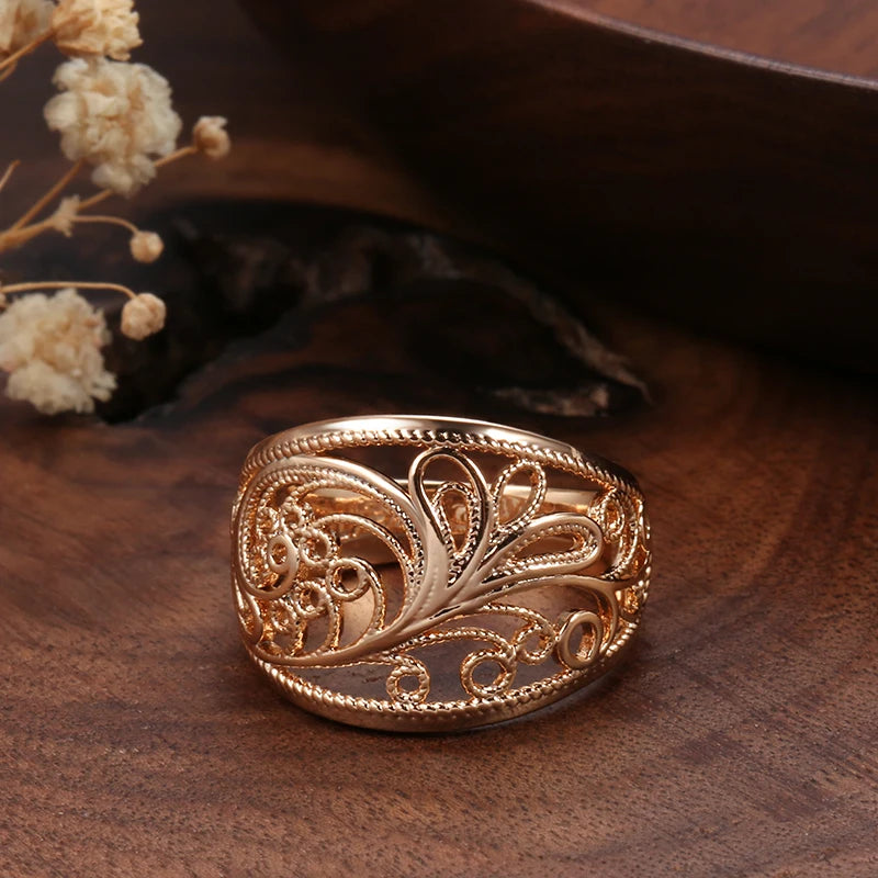 Trendy Unique Gold Hollow Pattern Romantic Rings