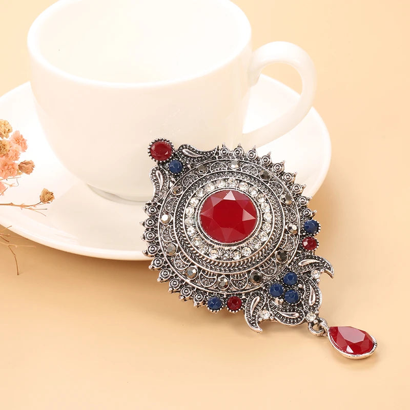 Fashion Textured 583 Gold Formal Brooch 012