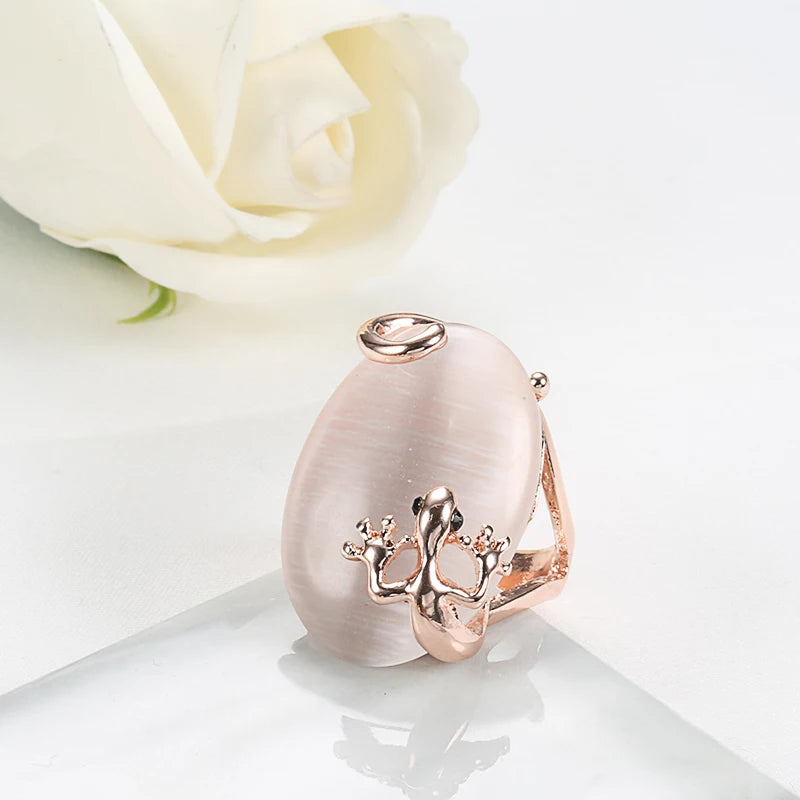 Trend Big Vintage Natural Glossy Metal Ethnic Bride Ring 027