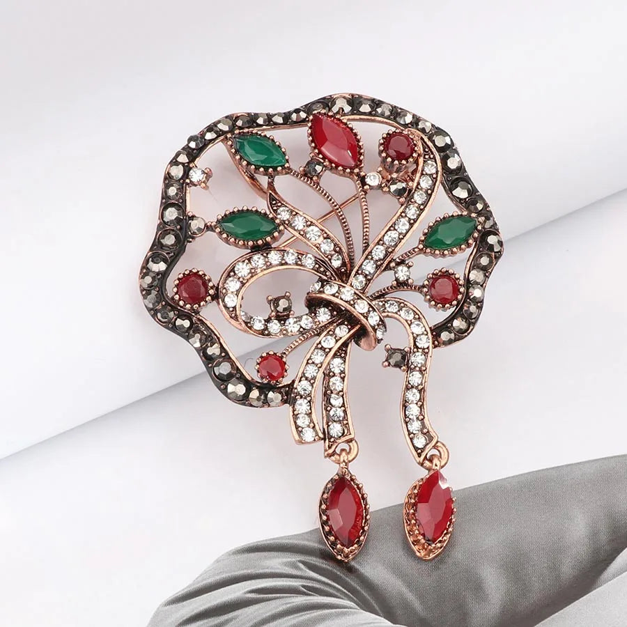 Fashion Textured 583 Gold Formal Brooch 001