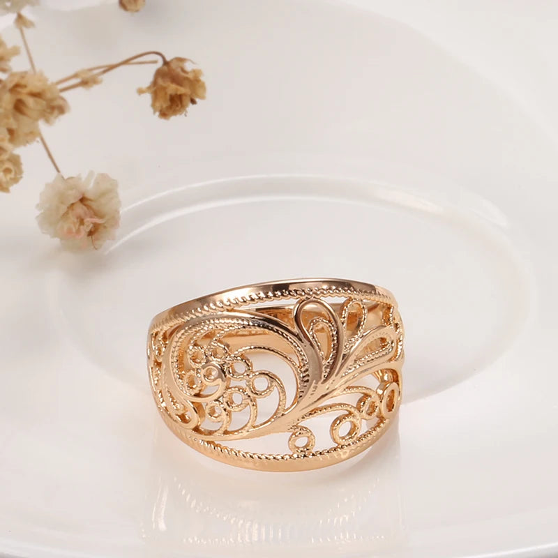 Trendy Unique Gold Hollow Pattern Romantic Rings