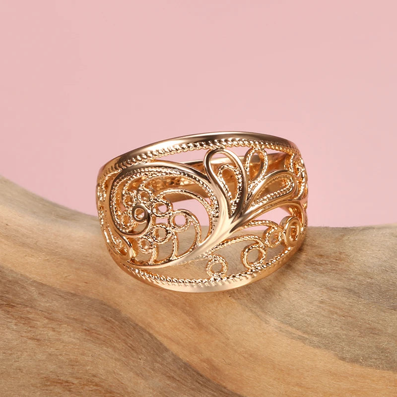 Trendy Unique Gold Hollow Pattern Romantic Rings