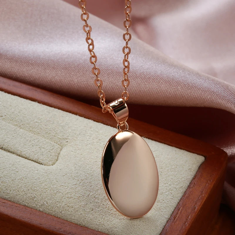 Hot Simple Oval Glossy Pendant Necklace