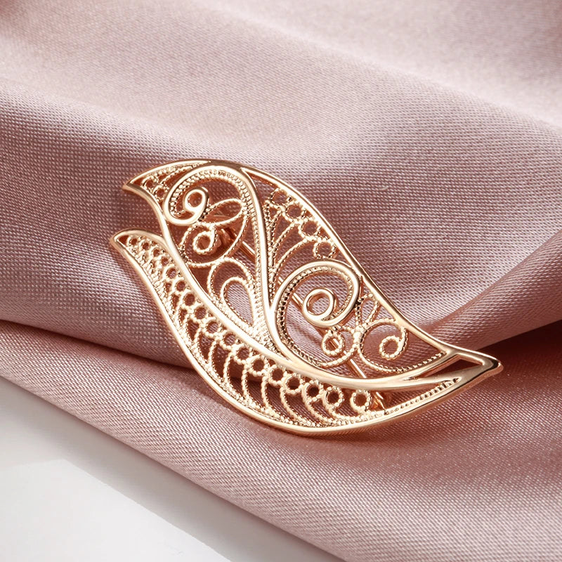 Fashion Textured 583 Gold Formal Brooch 013
