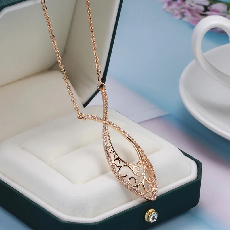 Trend Shiny Pendant Necklaces