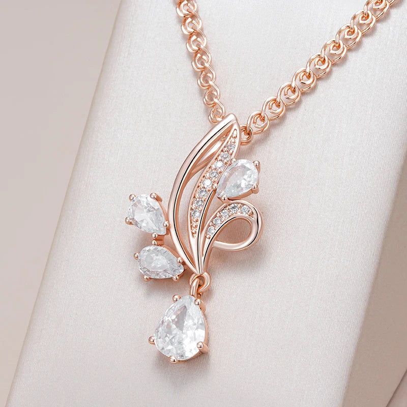 Hot Shiny Natural Flower Pendant Necklace