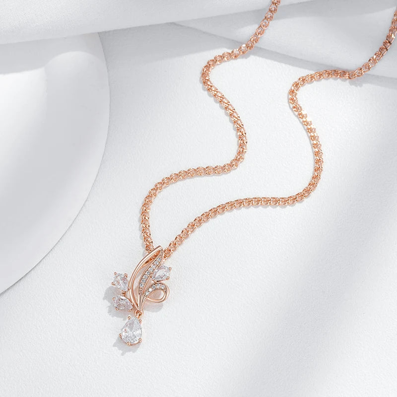 Hot Shiny Natural Flower Pendant Necklace