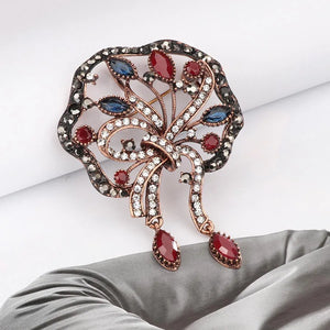 Fashion Textured 583 Gold Formal Brooch 001