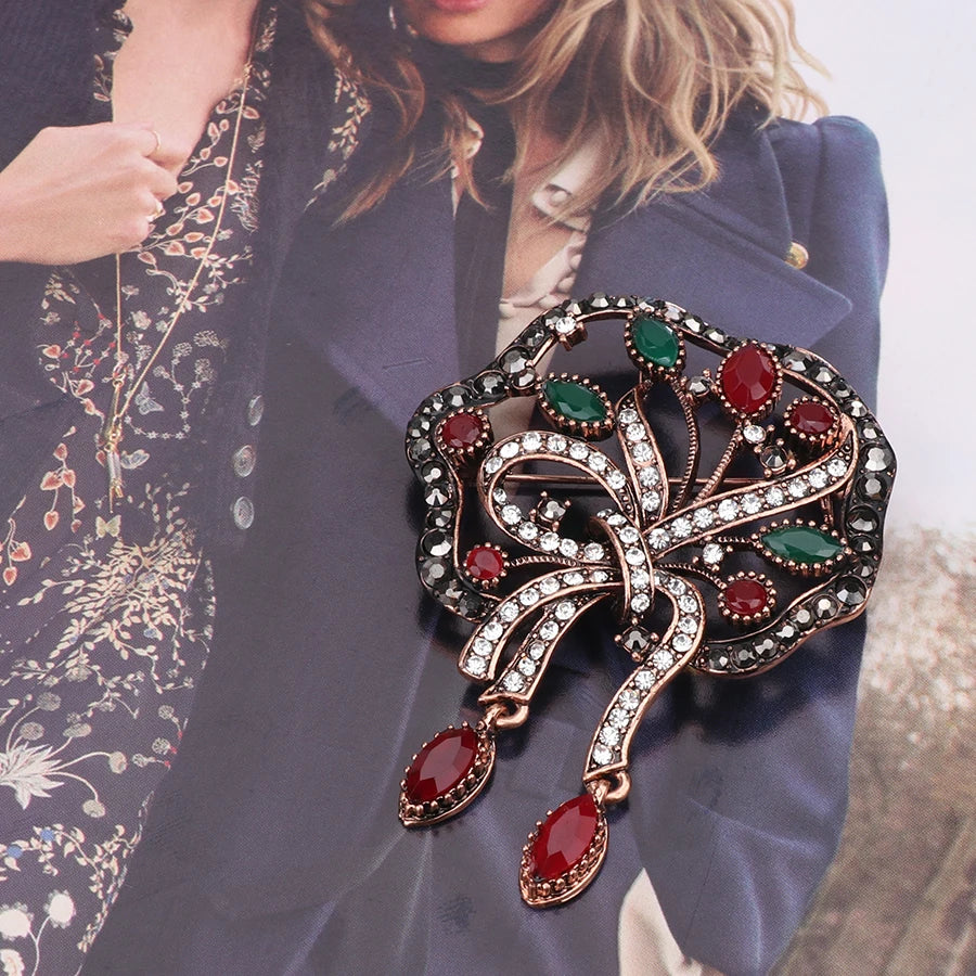 Fashion Textured 583 Gold Formal Brooch 001