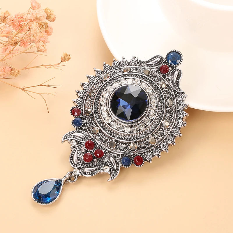 Fashion Textured 583 Gold Formal Brooch 012