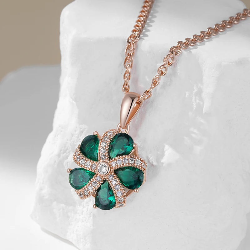 Shiny Green Natural Pendant Necklace