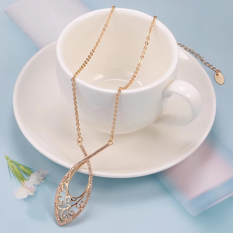 Trend Shiny Pendant Necklaces