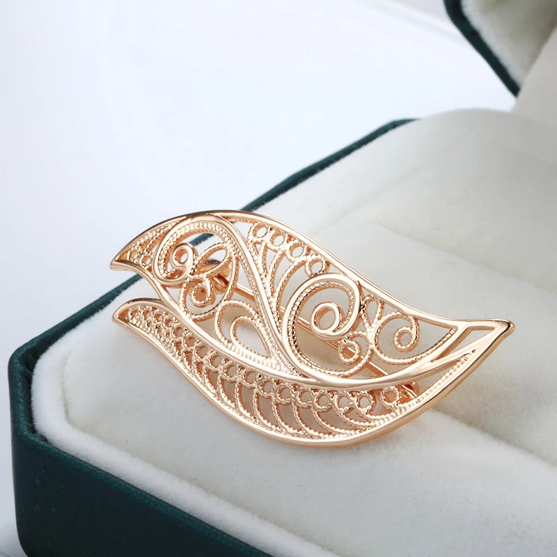 Fashion Textured 583 Gold Formal Brooch 013