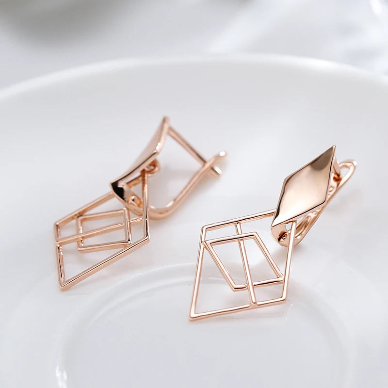 High Quality Daily Fancy Gold Colour Earrings 050