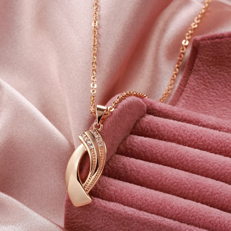 Fashion Geometry Glossy Pendant Necklace